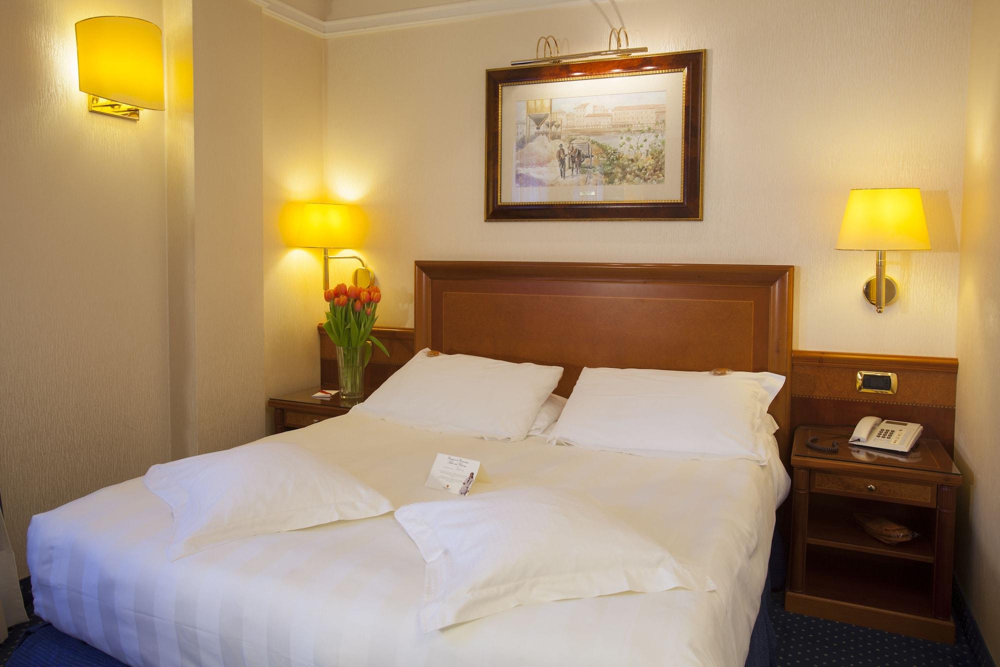 Hotel Berna Milano Esterno foto