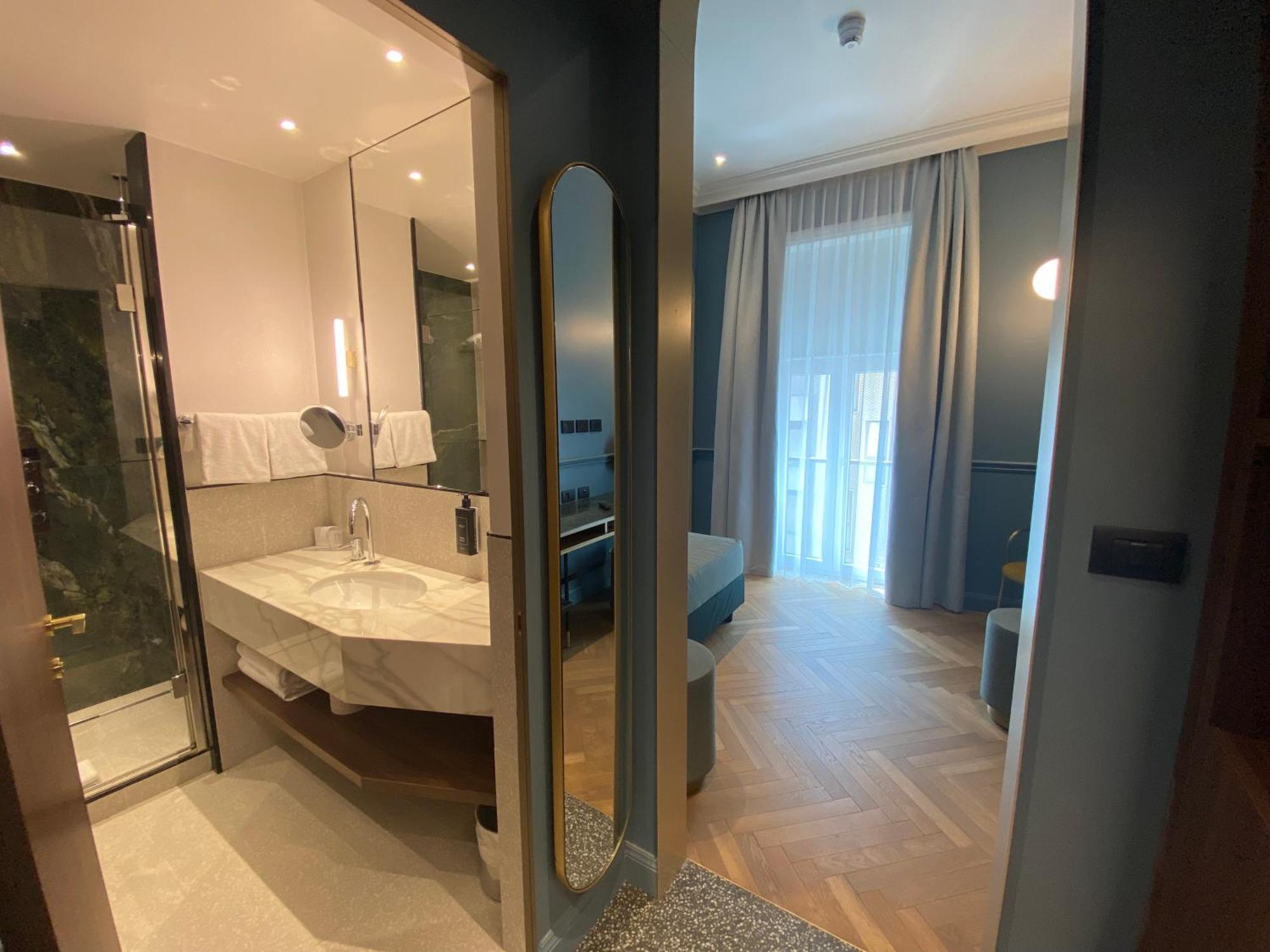 Hotel Berna Milano Esterno foto