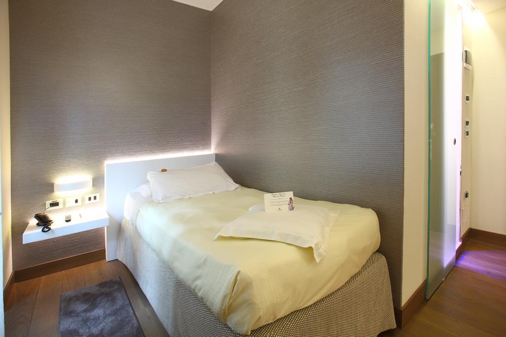 Hotel Berna Milano Esterno foto