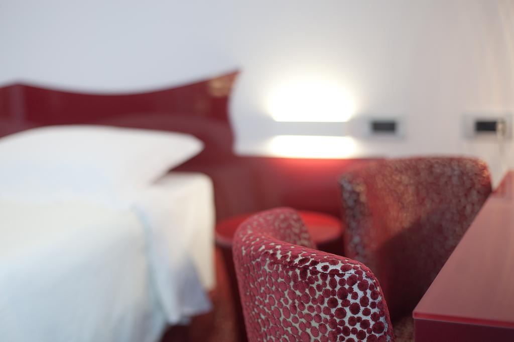 Hotel Berna Milano Esterno foto